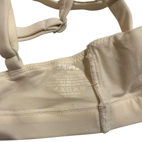 SKIMS NWT Stretch Adjustable Straps Seamless Beige Fits Everybody Bralette XS - Picture 5 of 7